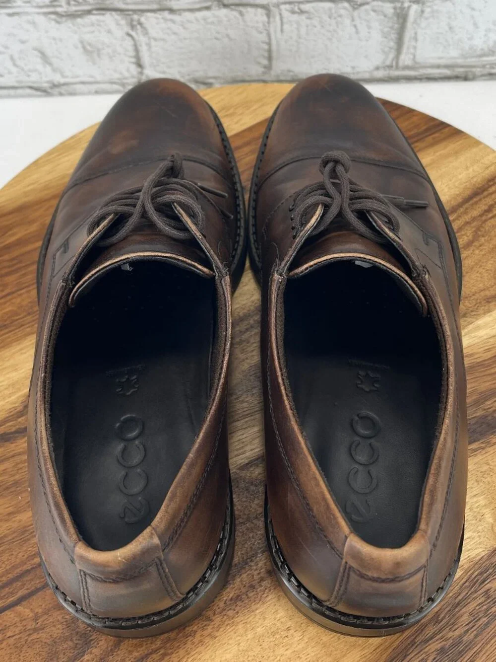 Ecco Newcastle Cap Toe Tie Oxford Mens 10/44 Brown Full Grain Leather Shoes